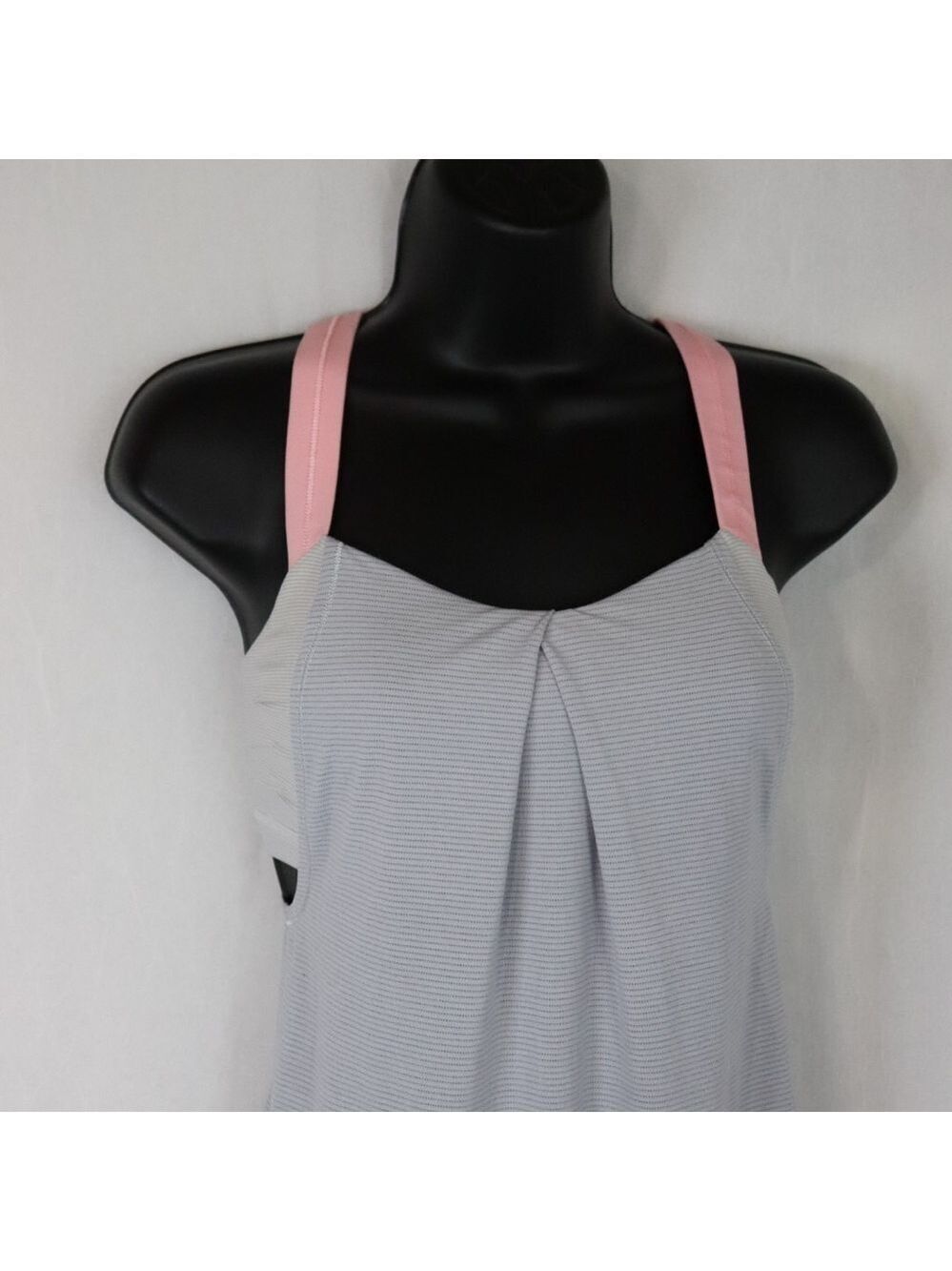 LULULEMON Rest Less Tank - Picture 4 of 16